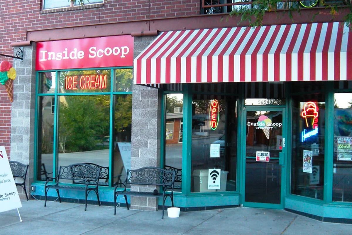 Inside Scoop Creamery