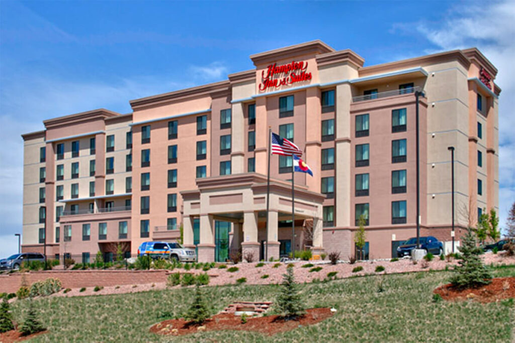 Hampton Inn & Suites