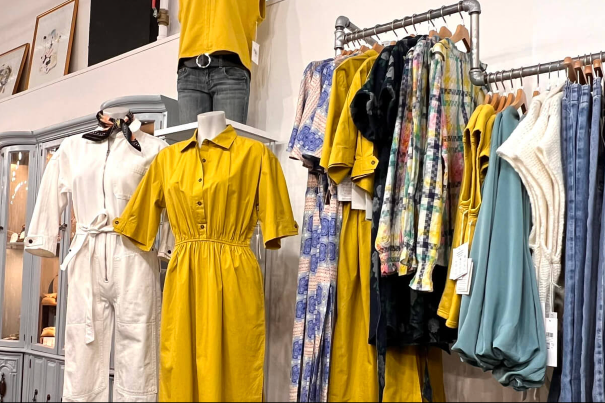 clothing and accessories shopping for small business saturday