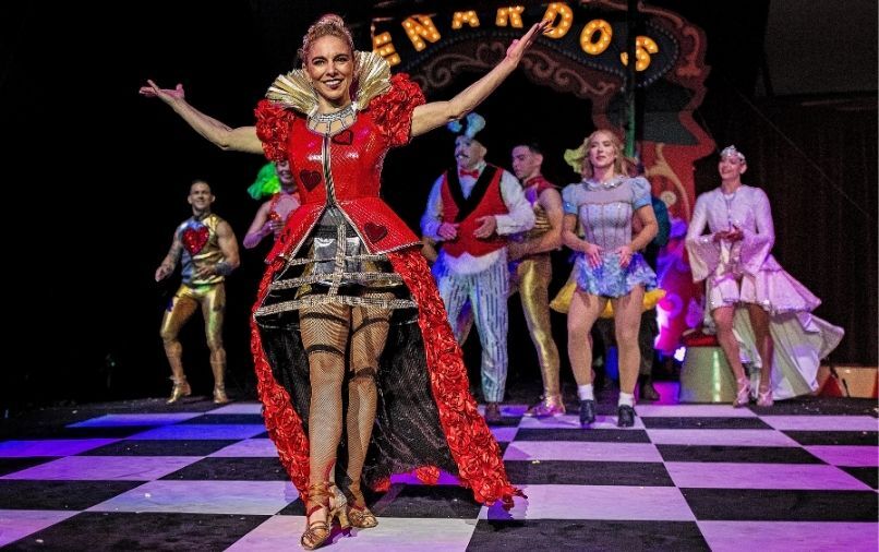 The Venardos Circus is taking guests 